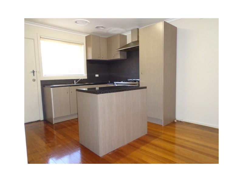 4/33-35 BROWNFIELD STREET, Mordialloc VIC 3195