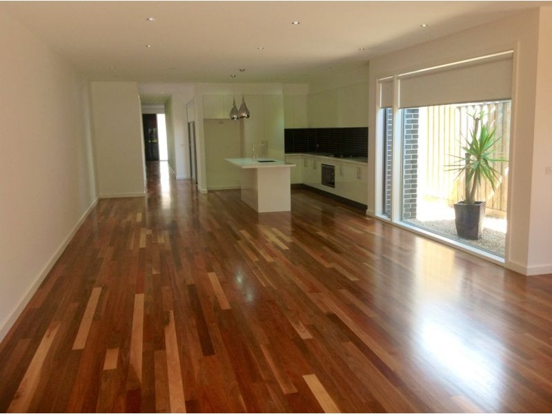 69A RENNISON STREET, Parkdale VIC 3195