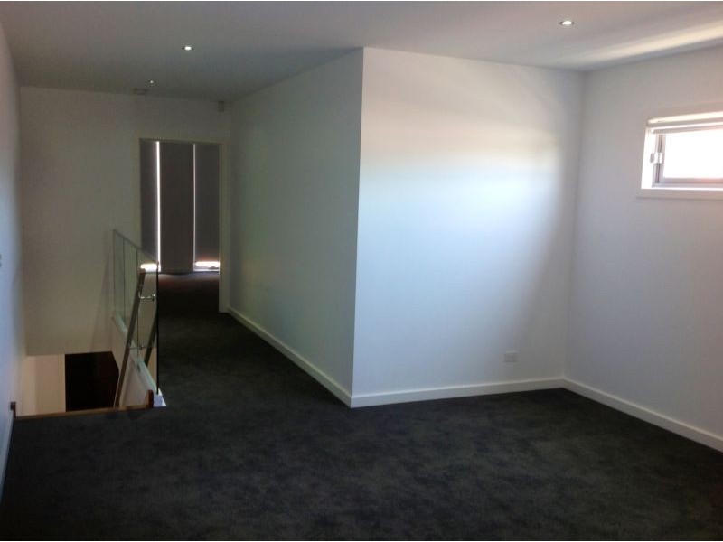 69A RENNISON STREET, Parkdale VIC 3195