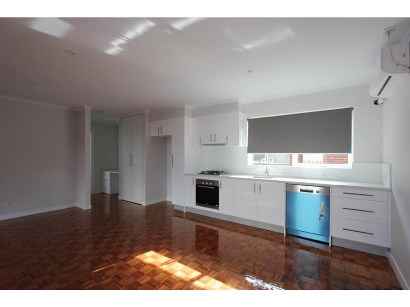 7A/11 McDonald Street, Mordialloc VIC 3195