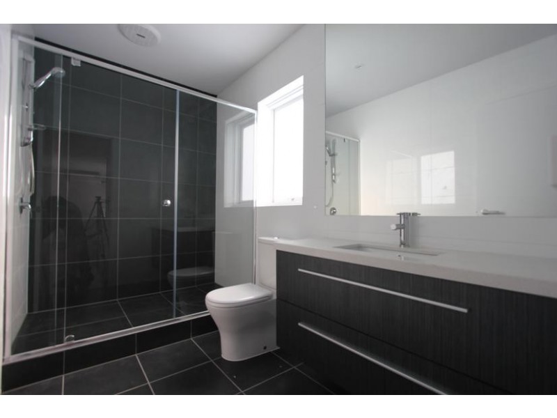 7A/11 McDonald Street, Mordialloc VIC 3195