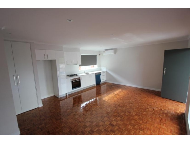 7A/11 McDonald Street, Mordialloc VIC 3195