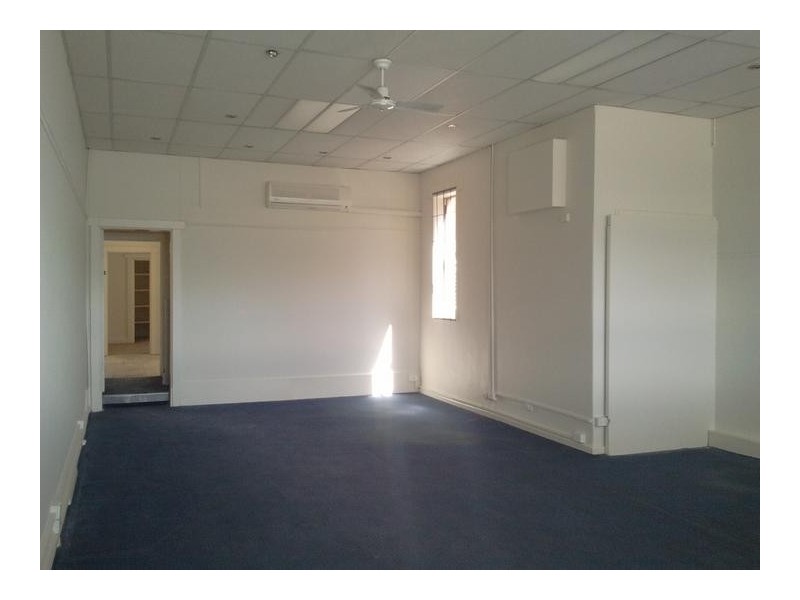 112 Nepean Highway, Mentone VIC 3194