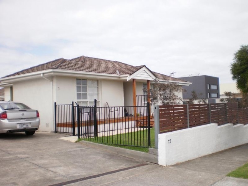 1/12 HIGH STREET, Mordialloc VIC 3195