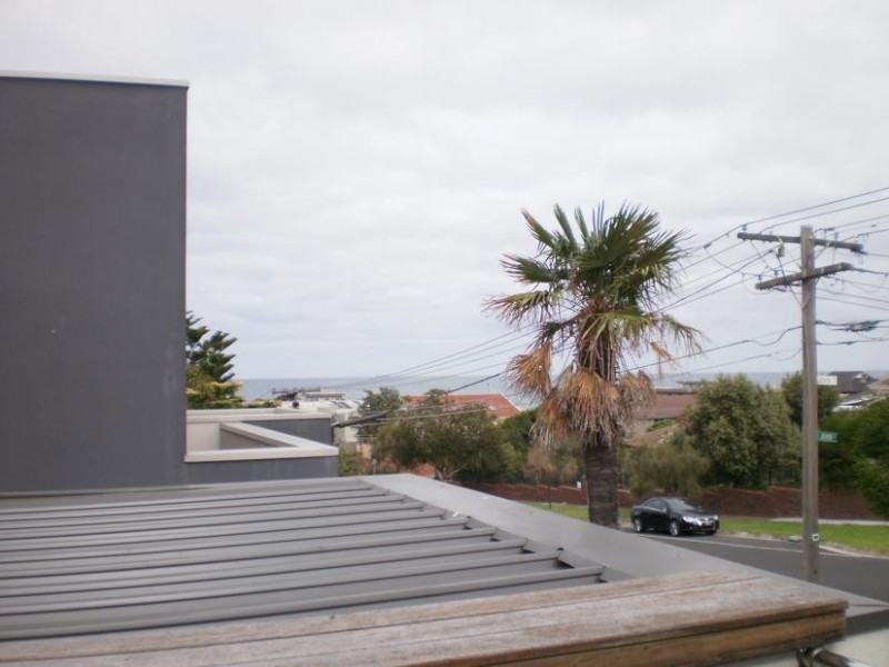 1/12 HIGH STREET, Mordialloc VIC 3195