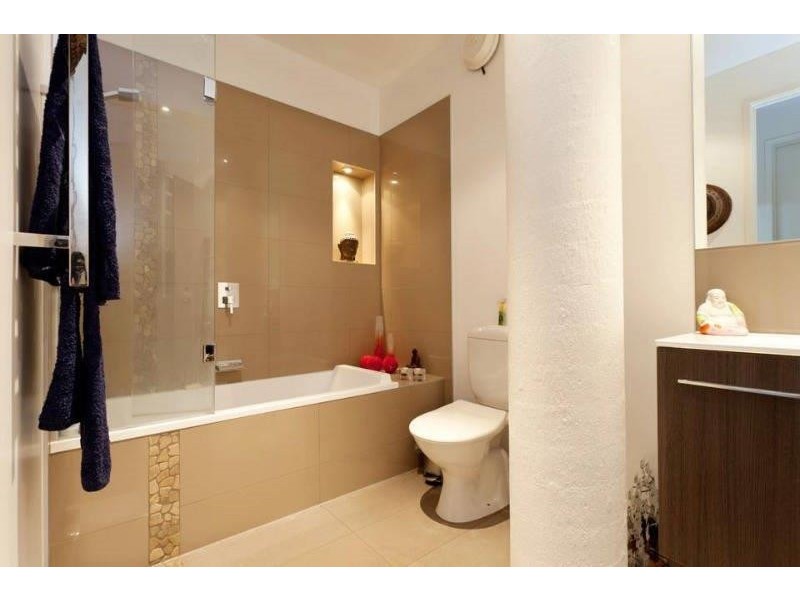 4/555 MAIN STREET, Mordialloc VIC 3195