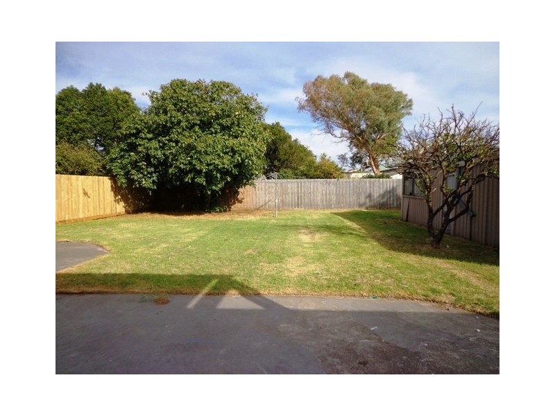 52 NORTHCLIFFE ROAD, Edithvale VIC 3196