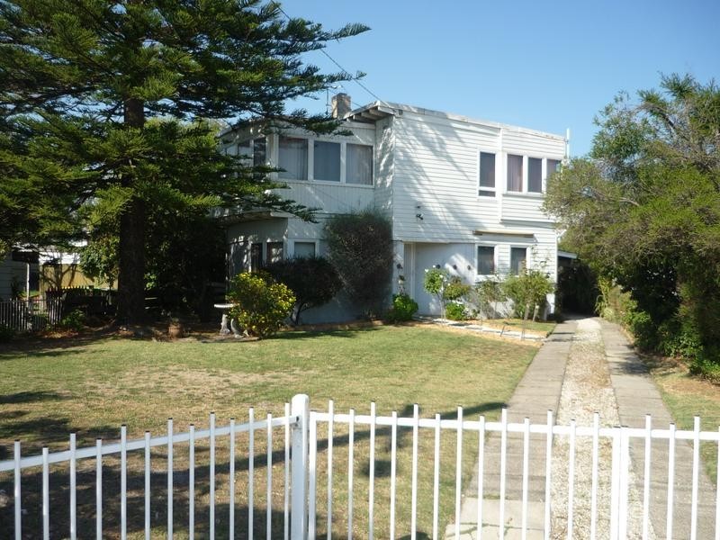 16 RUVINA STREET, Aspendale VIC 3195
