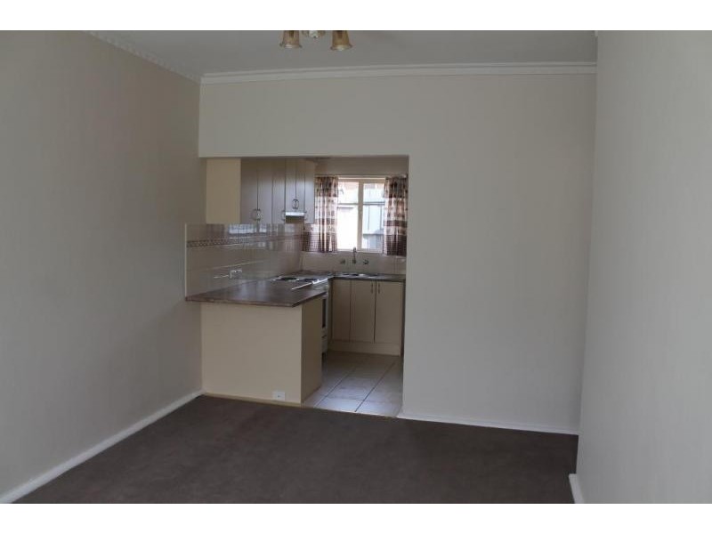 13/214 BEACH ROAD, Mordialloc VIC 3195