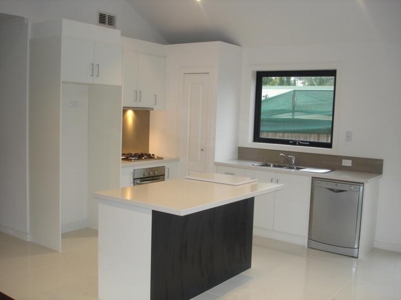 3/101 BERRY AVENUE, Edithvale VIC 3196