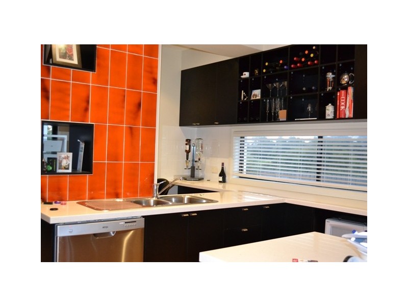 12 HUTCHINS CLOSE, Mordialloc VIC 3195
