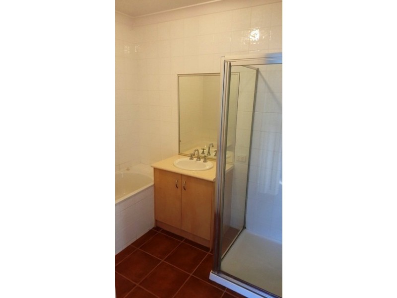 1 RECKLESS LANE, Mordialloc VIC 3195
