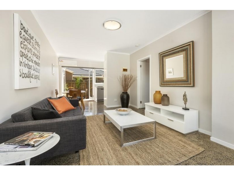 6/11 McDONALD STREET, Mordialloc VIC 3195