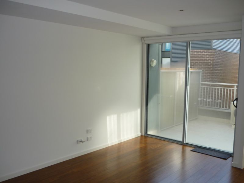 108/90 WHITE STREET, Mordialloc VIC 3195