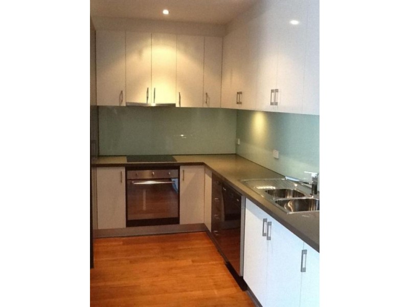 108/90 WHITE STREET, Mordialloc VIC 3195