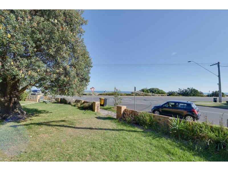 183 Beach Road, Mordialloc VIC 3195