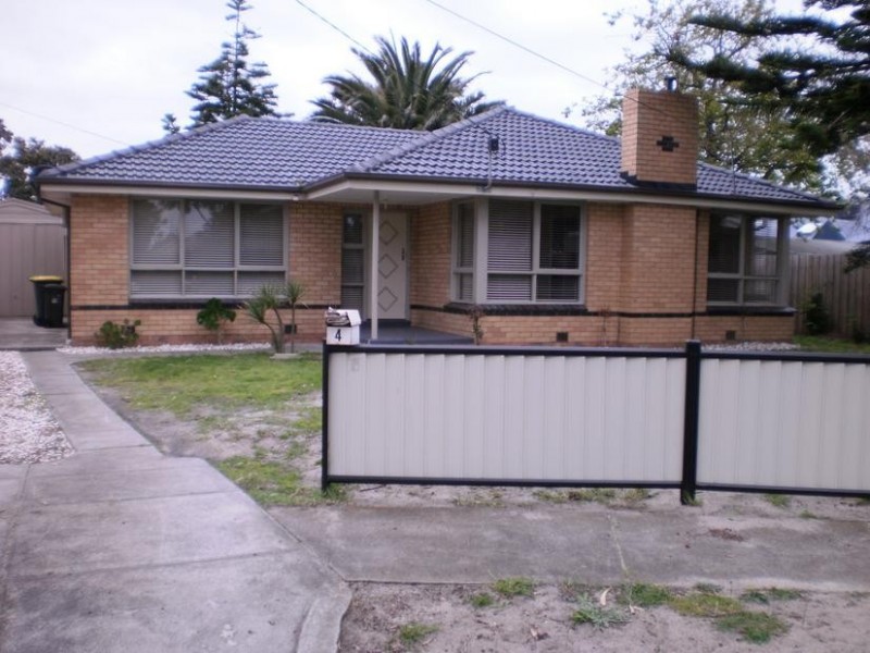 4 QUENGO COURT, Seaford VIC 3198