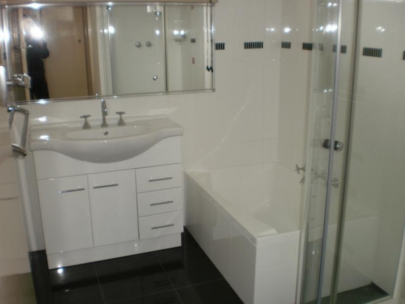 4 QUENGO COURT, Seaford VIC 3198