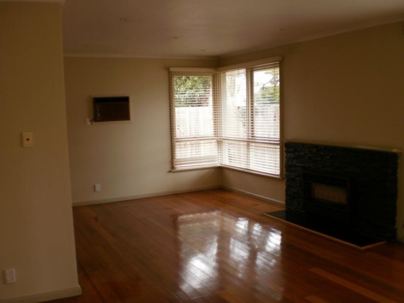 4 QUENGO COURT, Seaford VIC 3198