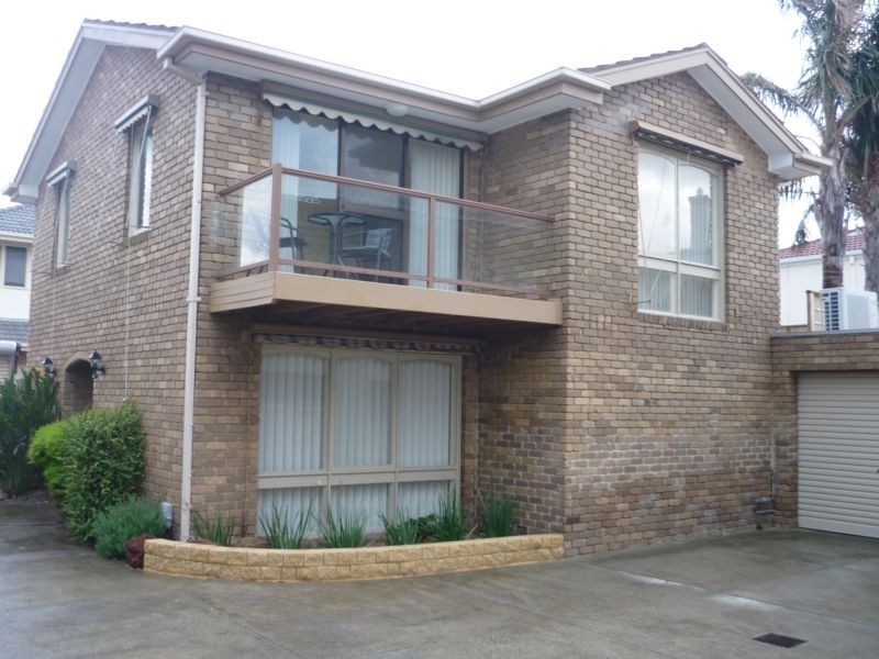 2/193 BEACH ROAD, Mordialloc VIC 3195