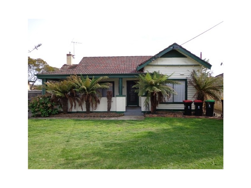 53 BEAR STREET, Mordialloc VIC 3195
