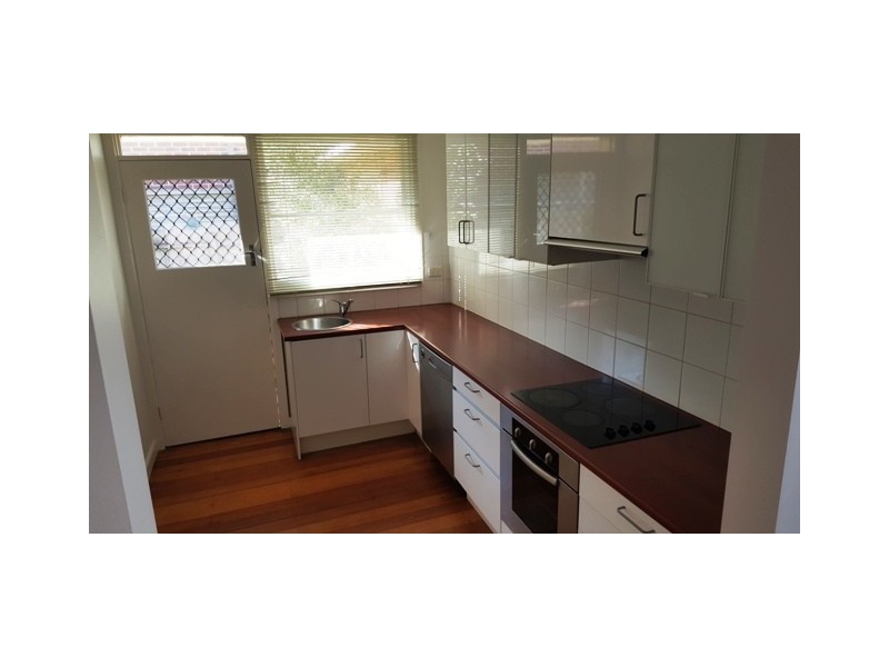 4/8 LABURNUM STREET, Parkdale VIC 3195