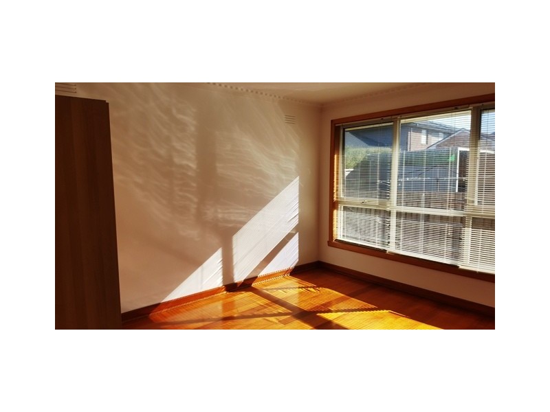 4/8 LABURNUM STREET, Parkdale VIC 3195