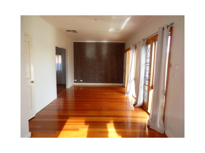1/2 LAURA STREET, Aspendale VIC 3195