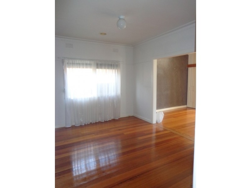 1/2 LAURA STREET, Aspendale VIC 3195