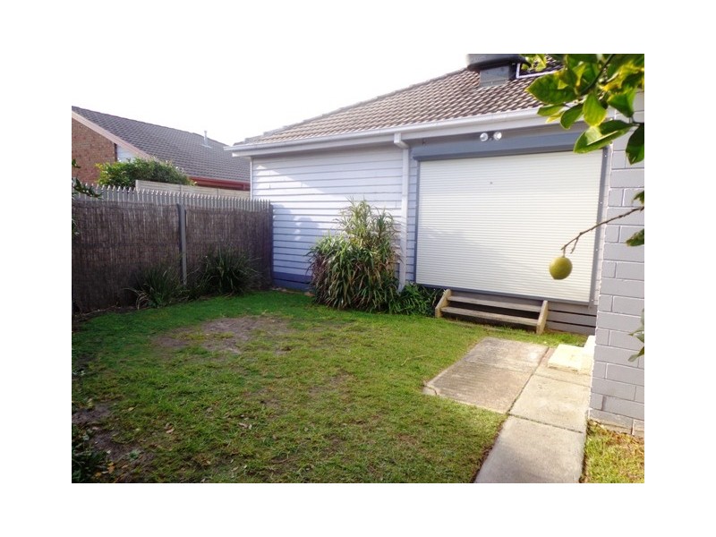 1/2 LAURA STREET, Aspendale VIC 3195