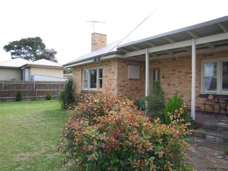 3 GOVERNOR ROAD, Mordialloc VIC 3195