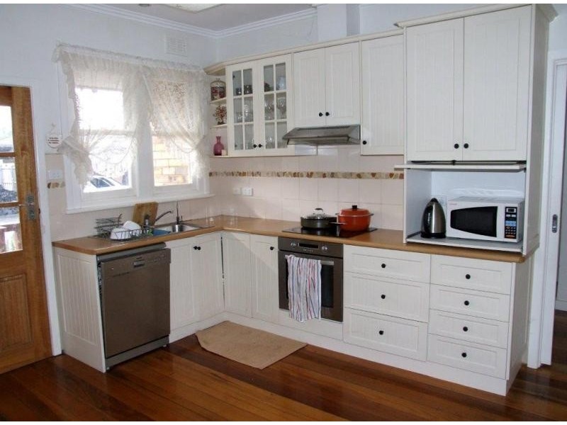 3 GOVERNOR ROAD, Mordialloc VIC 3195