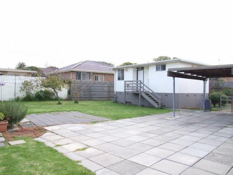3 GOVERNOR ROAD, Mordialloc VIC 3195