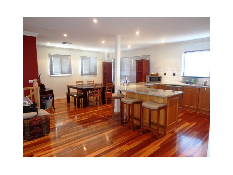 1/193 STATION STREET, Edithvale VIC 3196