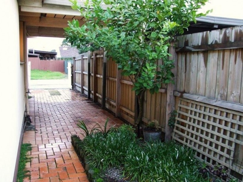 1/55 BAYSIDE AVENUE, Edithvale VIC 3196