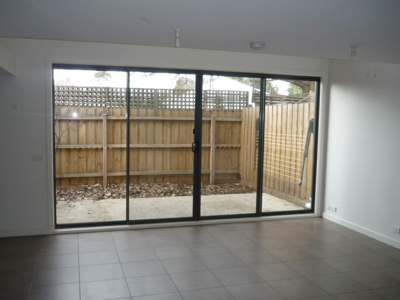 7/25 WHITE STREET, Mordialloc VIC 3195