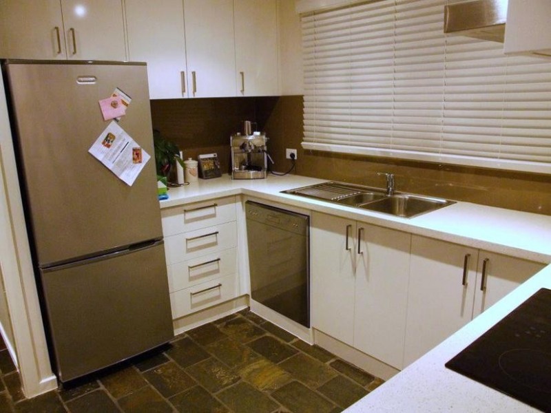 2/30 HAIG AVENUE, Edithvale VIC 3196