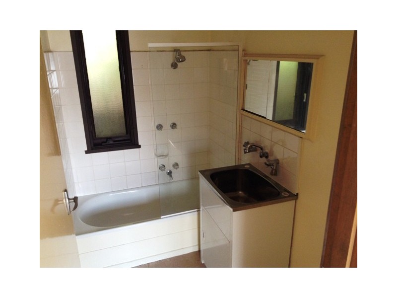 3/5 CHILDERS STREET, Mentone VIC 3194