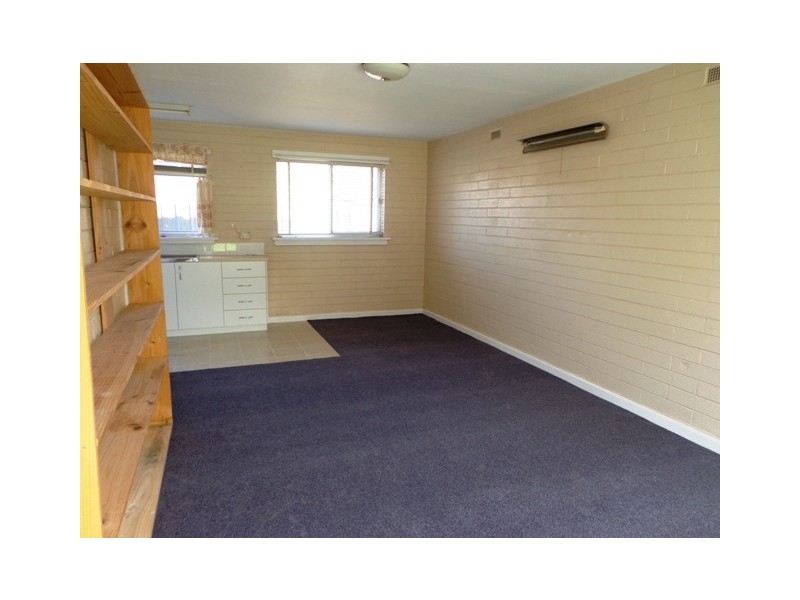 4/2-4 SALMON STREET, Mentone VIC 3194