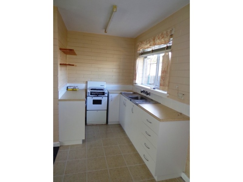 4/2-4 SALMON STREET, Mentone VIC 3194