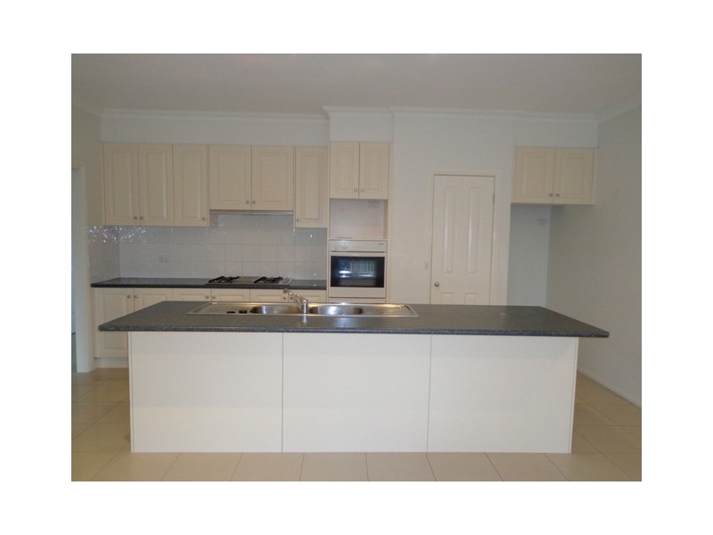 6A CHUTE STREET, Mordialloc VIC 3195