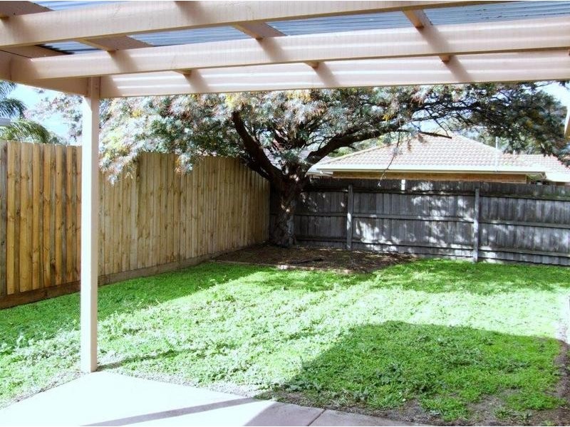 6 MERTHYR PLACE, Aspendale Gardens VIC 3195