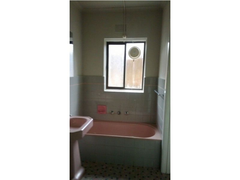 1/8 THOMAS COURT, Parkdale VIC 3195