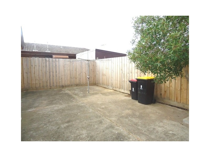 5/75 BARKLY STREET, Mordialloc VIC 3195