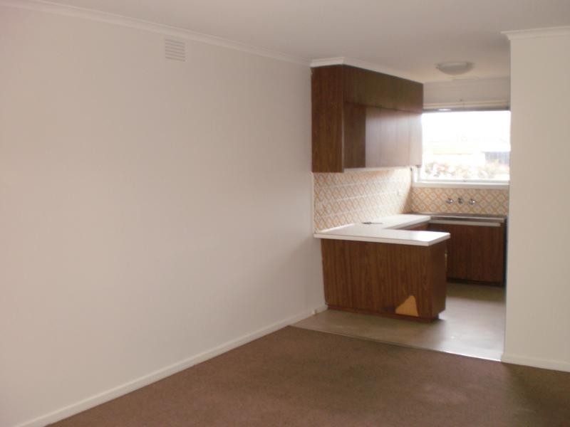 2/49 Thames Promenade, Chelsea VIC 3196