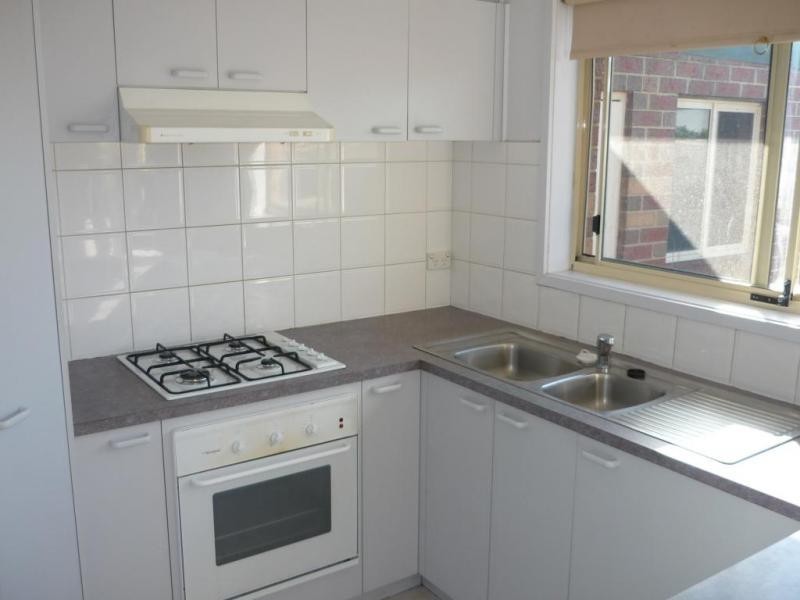 2/12 VINCENT STREET, Edithvale VIC 3196