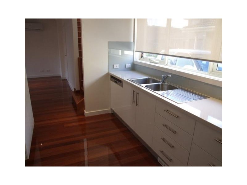 7/188 BEACH ROAD, Mordialloc VIC 3195