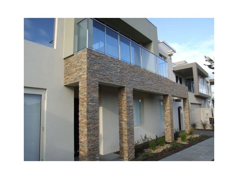 7/188 BEACH ROAD, Mordialloc VIC 3195