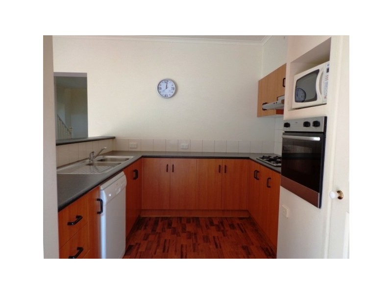 24 JACKIE COURT, Aspendale Gardens VIC 3195