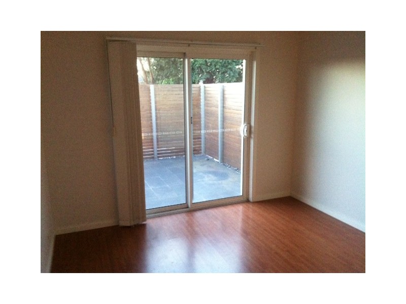 2/9 COOLAC STREET, Cheltenham VIC 3192